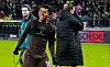St. Pauli-Spieler Joel Chima Fujita lacht und freut isich über den Sieg gegen Bremen