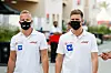 Haas-Pilot Nikita Mazepin (l.) fiel in der Formel 1 vor allem durch überharte Angriffe auf Teamkollegen Mick Schumacher auf.