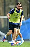 HSV-Talent Valon Zumberi im Training