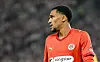 Andreas Hountondji bei der St. Pauli-Niederlage in Stuttgart