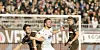 Kampf gegen den Fluch: Luca Zander (l.) im Duell mit Pascal Testroet im letzten Heimspiel gegen Angstgegner Aue am 16. Februar 2019, das St. Pauli mit 1:2 verlor.
