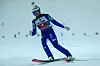 Timi Zajc freut sich nach seinem Sprung