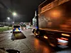 Bauern haben in der Nacht unter anderem ein Zentrallager des Discounterriesen Aldi blockiert.