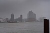 Hamburger Hafen im Regen