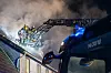 Mit einem Großaufgebot kämpfte die feuerwehr gegen den Brand im ehemaligen Pflegeheim in Wittorf.