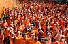 Der niederländische EM-Fanmarsch tauchte die Glacischaussee in oranje.