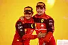 Formel-1-Fahrer Carlos Sainz und Charles Leclerc von Ferrari