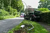 Der Unfallort in Niendorf: Die Laterne, gegen die der Pkw krachte, ist nun kaputt.