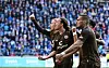 Jackson Irvine und Co. bejubeln St. Paulis jüngsten Sieg in Magdeburg.