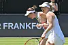 Andrea Petkovic und Angelique Kerber bei Petkovic' Abschiedsmatch