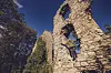 MOPO-Lost-Placer Thomas Hirschbiegel posiert in den Resten des Bergfrieds der Stecklenburg.