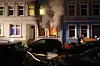 Flammen im Erdgeschoss des Mehrfamilienhauses in Hamburg.