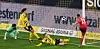 So einfach geht's: Ellyes Skhiri trifft zum 2:0 für Köln in Dortmund.