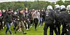 Bei den Ausschreitungen nach dem letzten Spieltag in Köln wurden mehrere Personen verletzt.