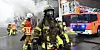 Riesiger Feuerwehreinsatz: In Hannover hatte ein explodierter Akku ein ganzes Parkhaus in Brand gesetzt.