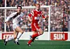 Jürgen Gronau und Matthias Sammer schauen nach oben