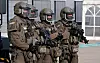 Beamte des SEK im Einsatz (Symbolfoto).