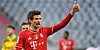 Daumen hoch! Thomas Müller feierte gegen Köln ein verrücktes Blitz-Comeback nach Corona-Erkrankung.