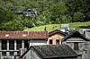 Ein Helikopter des Schweizer Militärs landet in Prato Sornico, im Maggiatal.