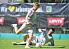 Johannes Eggestein und seine Kollegen wollen wie hier im Training gegen Nikola Vasilj treffen.