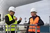 Bundeswirtschaftsminister Robert Habeck (Grüne) und Ministerpräsidentin Manuela Schwesig (SPD) besichtigen am Energiestandort Lubmin, auf dem Gelände der Firma Gascade Gastransport GmbH, einen geplanten Einspeisepunkt.