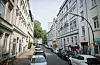 Wohnhäuser sind in einer Straße im Bezirk Altona zu sehen. (Symbolbild)