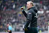 André Trulsen jubelt als Co-Trainer des FC St. Pauli