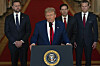 US-Präsident Donald Trump hat Militär-Schläge gegen das iranische Atomprogramm befohlen – obwohl selbst die US-Geheimdienste keine akute Gefahr sahen.