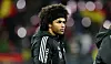 Karim Adeyemi mit warmer Jacke beim Spiel gegen die Slowakei