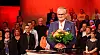 Zum „Hart aber Fair“-Abschied gab's Blumen für den bewegten Frank Plasberg.