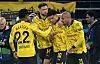 Dortmunder Spieler im Austausch