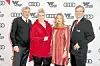 Wirtschaftsstaatsrat Dr. Torsten Sevecke, Moderatorin Anke Harnack sowie Anja und Bernd Glathe bei der Eröffnung des neuen Audi-Terminals im November 2019.