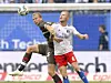 Am Sonnabend wird es ungemütlich: HSV-Verteidiger Rick van Drongelen (r.) und St.Paulis Henk Veerman verstehen sich gut. Doch im Derby zählt nur der Sieg.