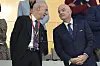 DFB-Präsident Bernd Neuendorf spricht bei der WM mit FIFA-Präsident Gianni Infantino.