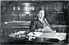 Karl Kaufmann war ab 1929 NSDAP-Gauleiter und ab 1933 auch Reichsstatthalter in Hamburg.