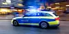 Die Polizei fahndete mit mehreren Streifwagen nach den Tätern. Symbolfoto
