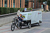 Lastenrad-Erfinder Christian Rusche auf einem der XXL-Cargo-Bike der DB Schenker in der HafenCity.