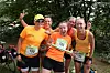 Sonja (52), Britta (50), Josephin (29), Claudia (55) und Marion (40, v. l.) arbeiten für „Laufwerk“ und treten regelmäßig bei Wettkämpfen an.