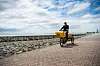 Postbote auf Fahrrad
