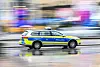 Polizeiwagen im Einsatz (Symbolbild).