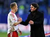 David jaorlim klatscht mit Bruno Labbadia ab