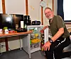 Peter zeigt sein Zimmer