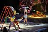 Wenn Crystals Familie auf den Spielplatz geht, wird es nicht langweilig.