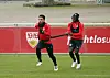 Daniel Didavi (l.) und Tanguy Coulibaly (r.) beim Training