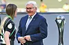 Frank-Walter Steinmeier ehrt Selina Cerci