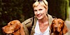 Die Hamburger Schauspielerin Sanna Englund („Notruf Hafenkante“) und ihre beiden Vizsla-Rüden Lenni und Paul