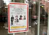 Ein Fahndungsplakat des LKA Niedersachsen mit der Fahndung nach zwei ehemaligen Mitgliedern der Rote-Armee-Fraktion (RAF)