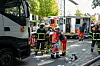 Die Radfahrerin wurde von dem Lkw erfasst und mitgeschliffen. Sie kam mit schweren Verletzungen ins Krankenhaus.