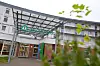 Die Asklepios-Klinik in Bad Oldesloe. Der Krankenhaus-Konzern hat medizinische Ausstattung auf den Weg in die Ukraine gebracht.