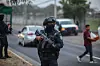 Mexikanische Polizisten bei einem Einsatz. In dem Land kommt es immer wieder zu heftigen Auseinandersetzungen zwischen der Polizei und Kriminellen. (Archivbild)